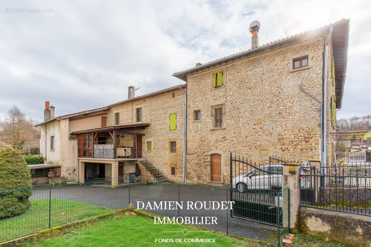 Appartement à COUR-ET-BUIS