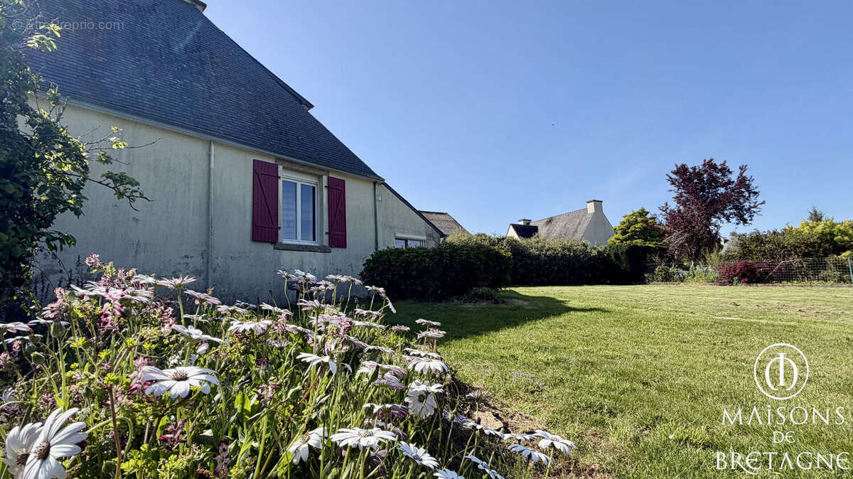 Maison à PONT-AVEN