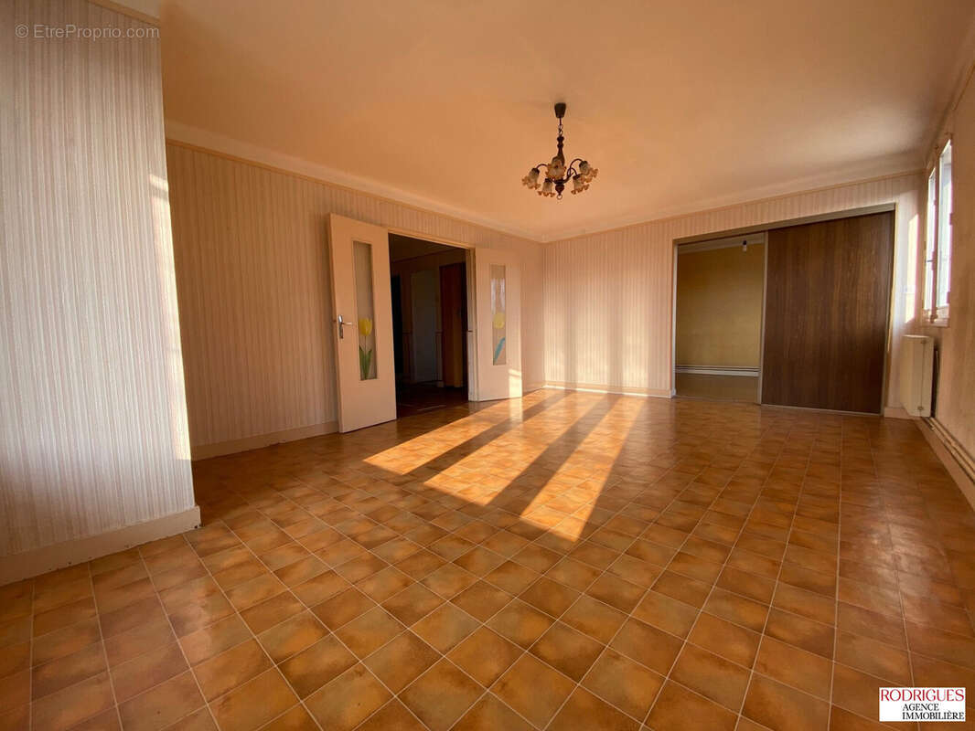 Appartement à POITIERS