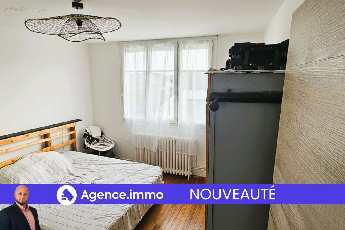 salon - Maison à CHATEAU-LA-VALLIERE