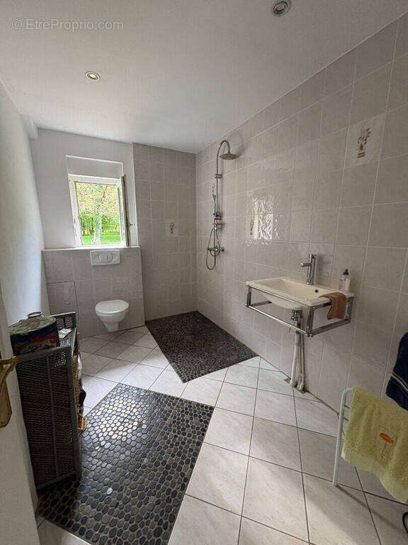 Maison 3 pièces 99.55 m² Argenton-sur-Creuse - photo 3