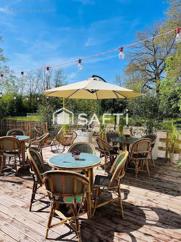 Photo 4 - Commerce à MESVES-SUR-LOIRE