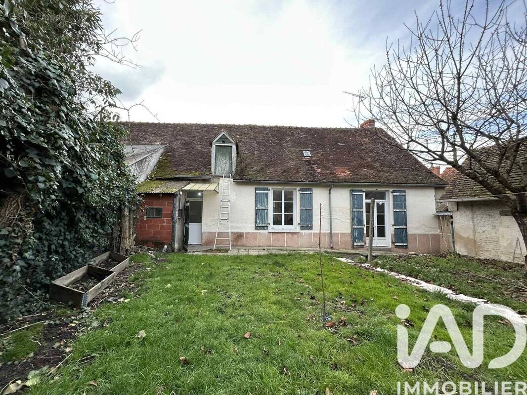 Photo 1 - Maison à BUZANCAIS