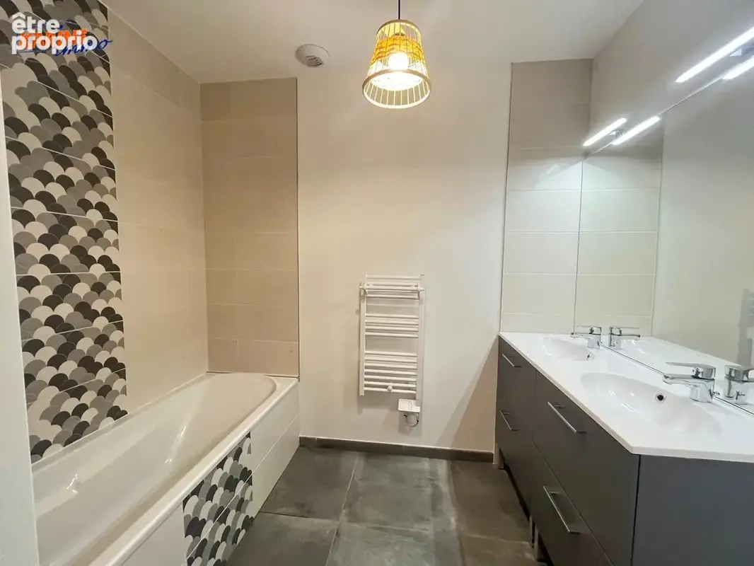 Maison 4 pièces 83 m² à vendre à Fontaines-Saint-Martin (69270) - photo 9