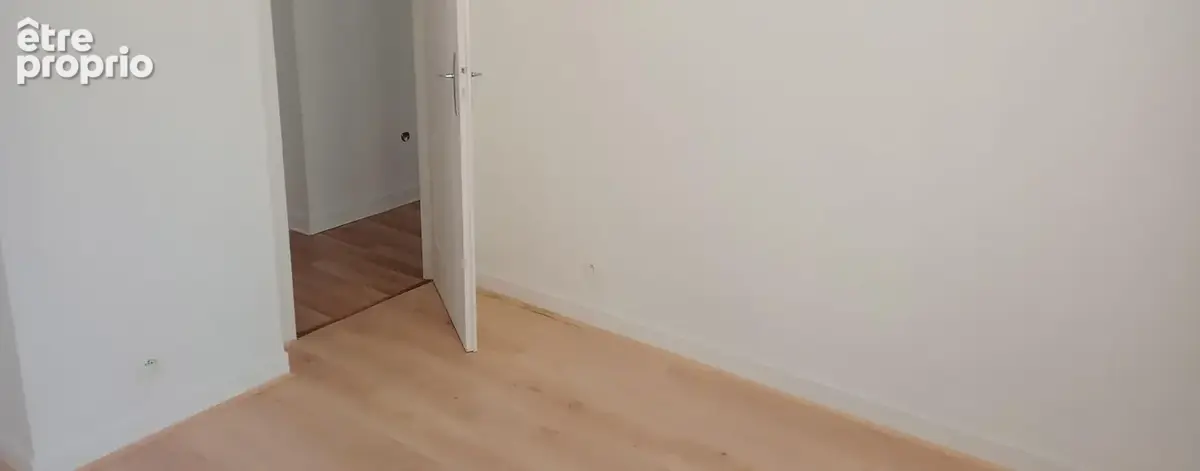 Appartement 3 pièces 59 m² à vendre à La Garenne-Colombes (92250) - photo 4