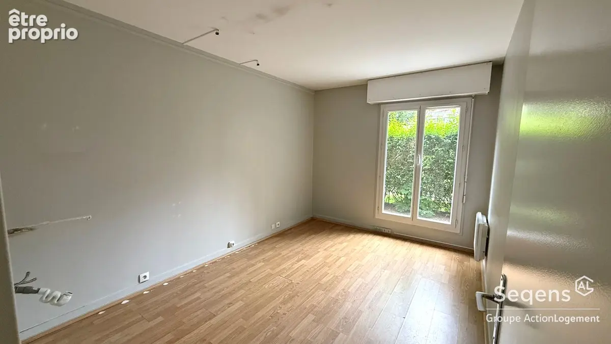 Local commercial  81.50 m2 - photo 6