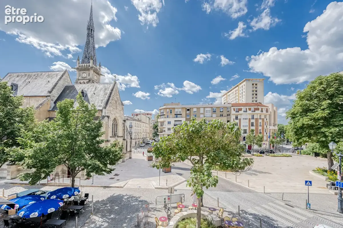 *** exclusivite - emplacement n°1 appartement de 2/3 pieces avec vue  imprenable sur l'eglise plein sud **** - photo 2