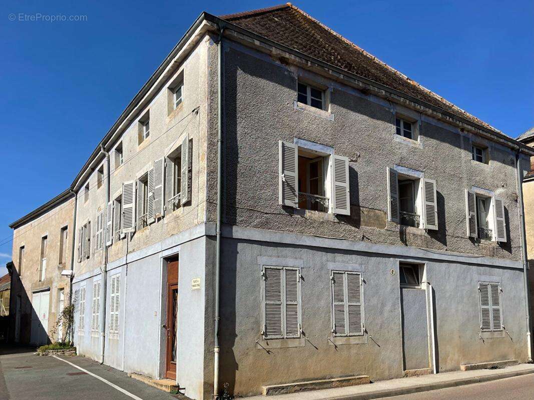 Immeuble/Maison  proche Cluny - photo 18