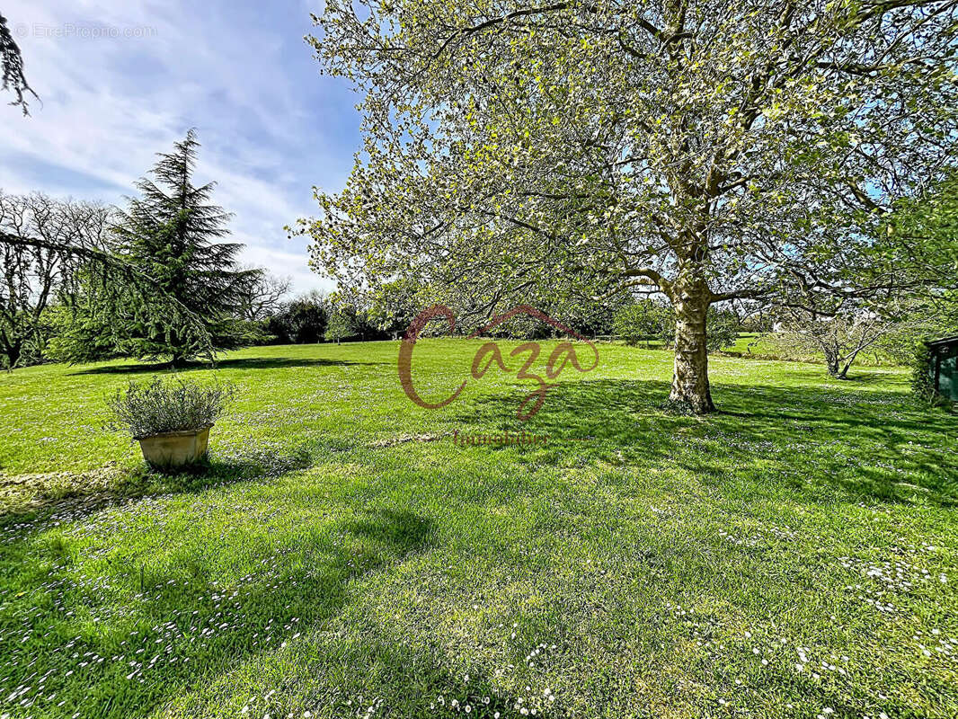 Maison à CARIGNAN-DE-BORDEAUX