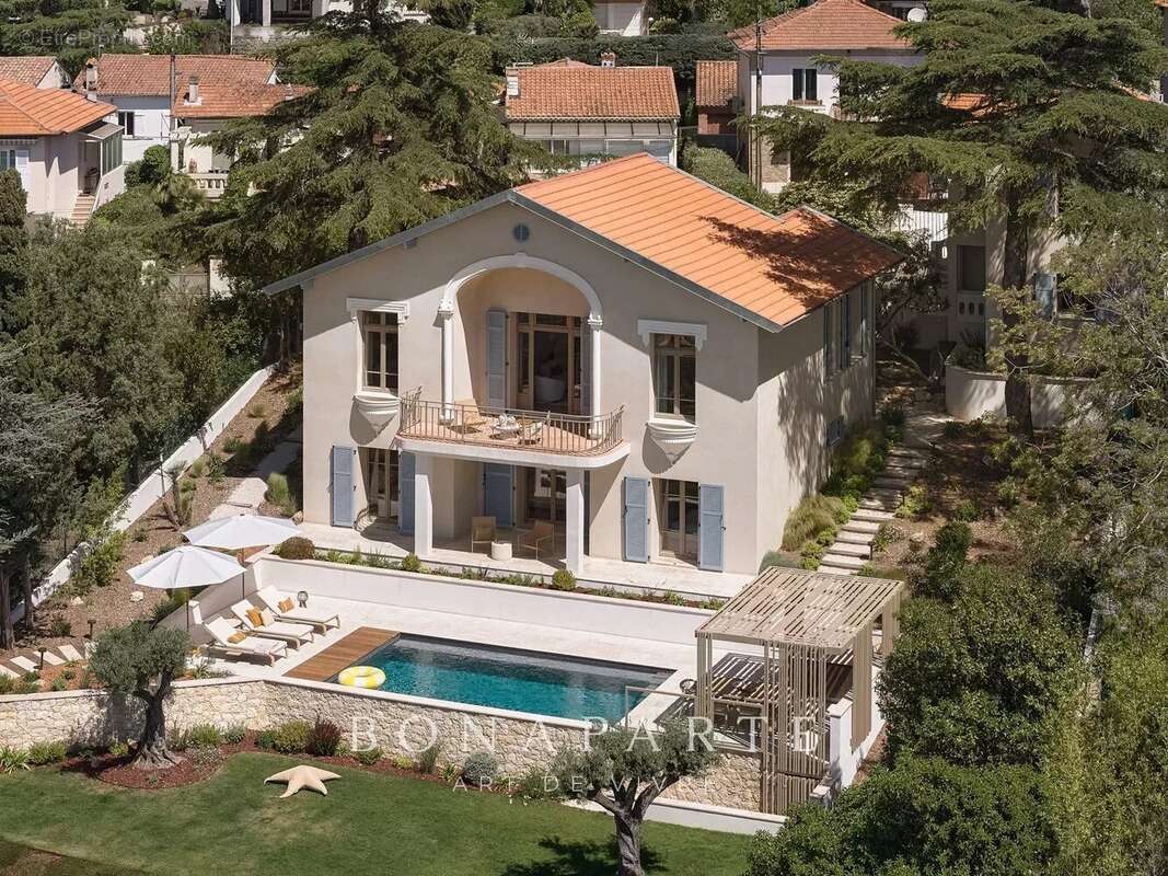 Maison à SAINT-RAPHAEL