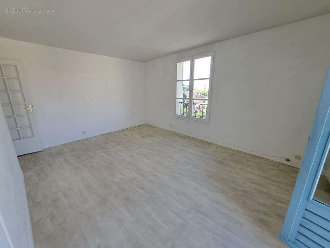 Appartement à MANTES-LA-JOLIE