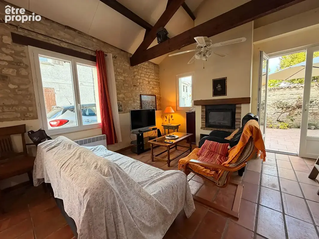 Maison en pierre de charme avec charpente apparente - photo 5