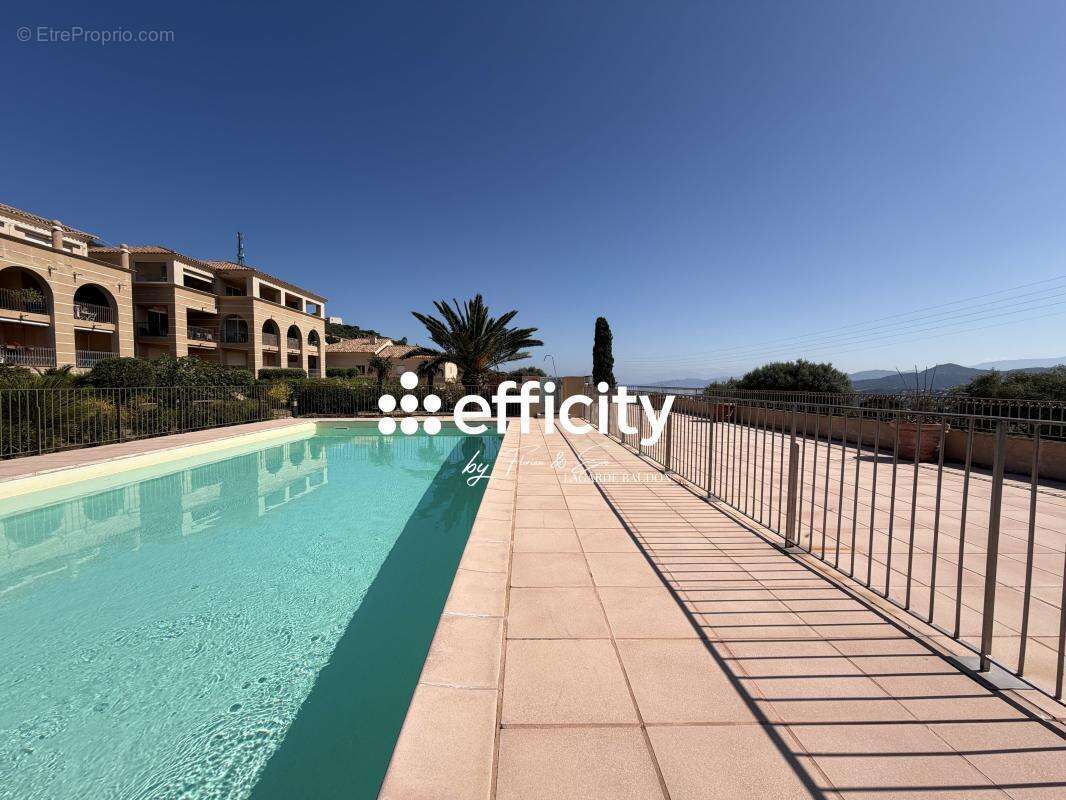 Appartement à L'ILE-ROUSSE