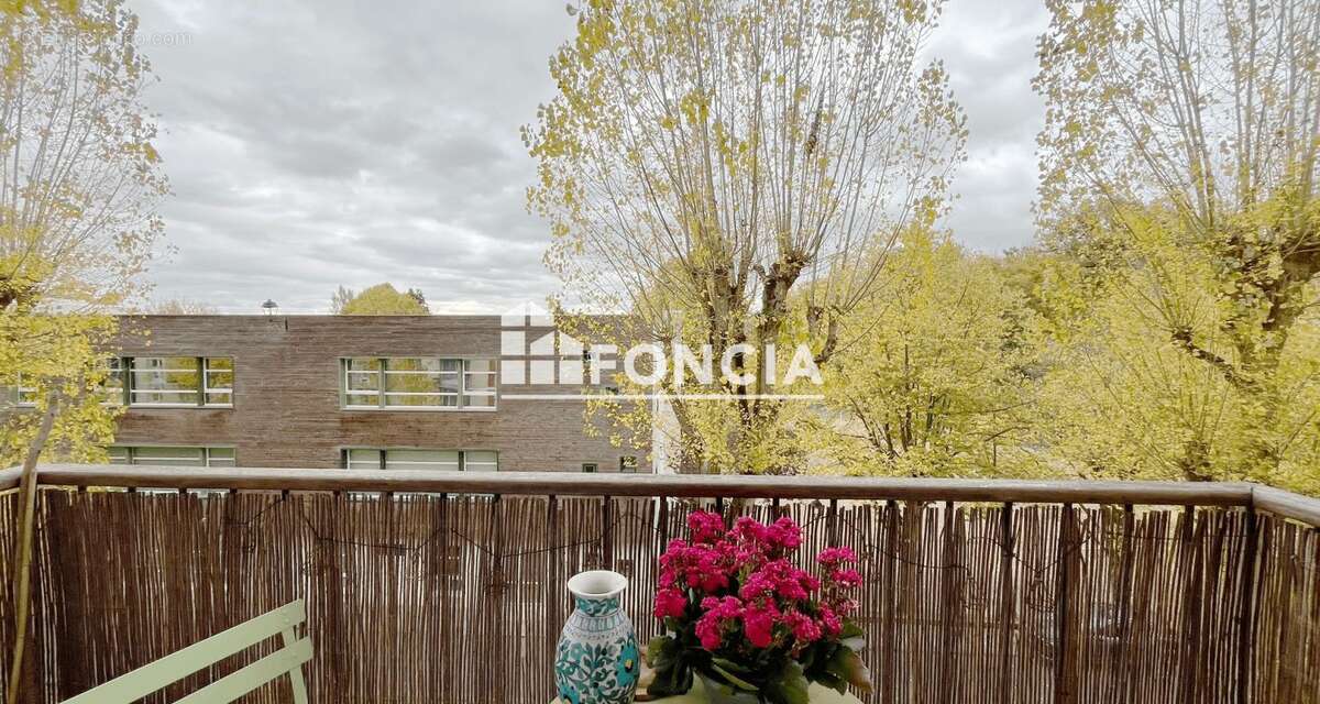 Appartement à BOUGIVAL