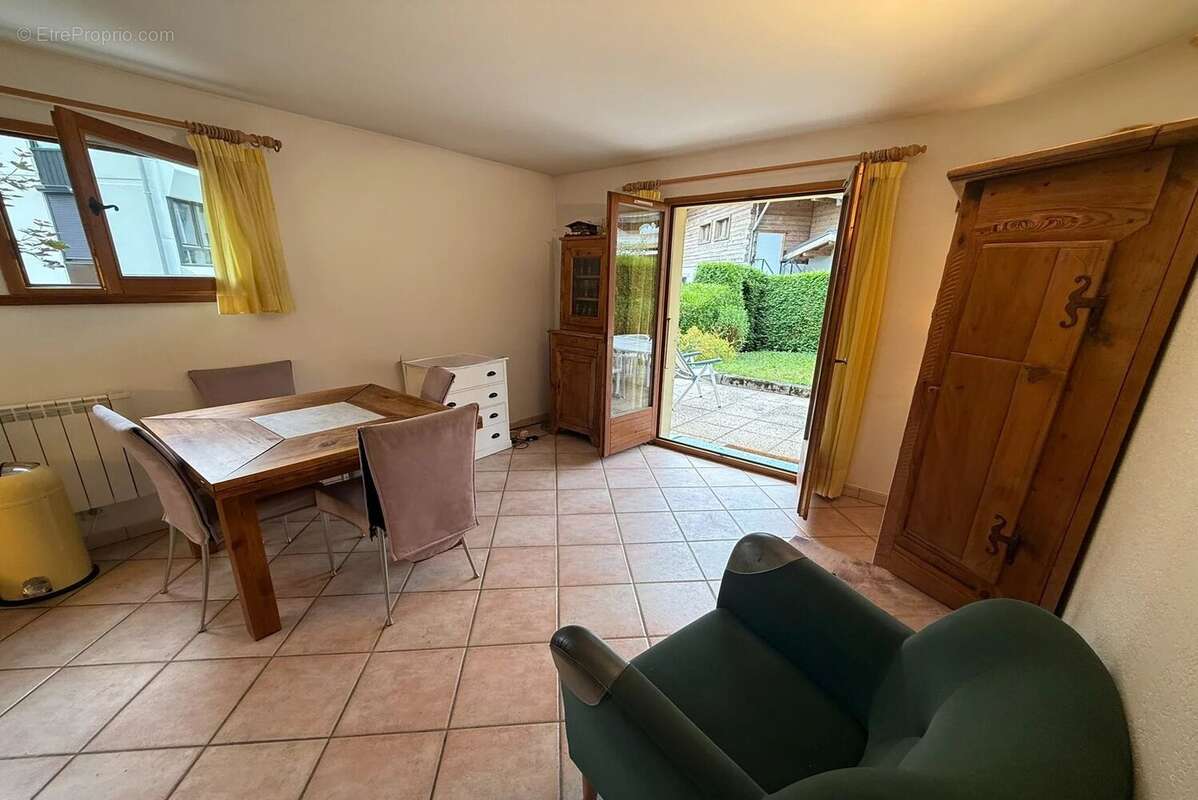 LES HOUCHES - Appartement exceptionnel avec vue imprenable sur le Mont-Blanc - photo 3
