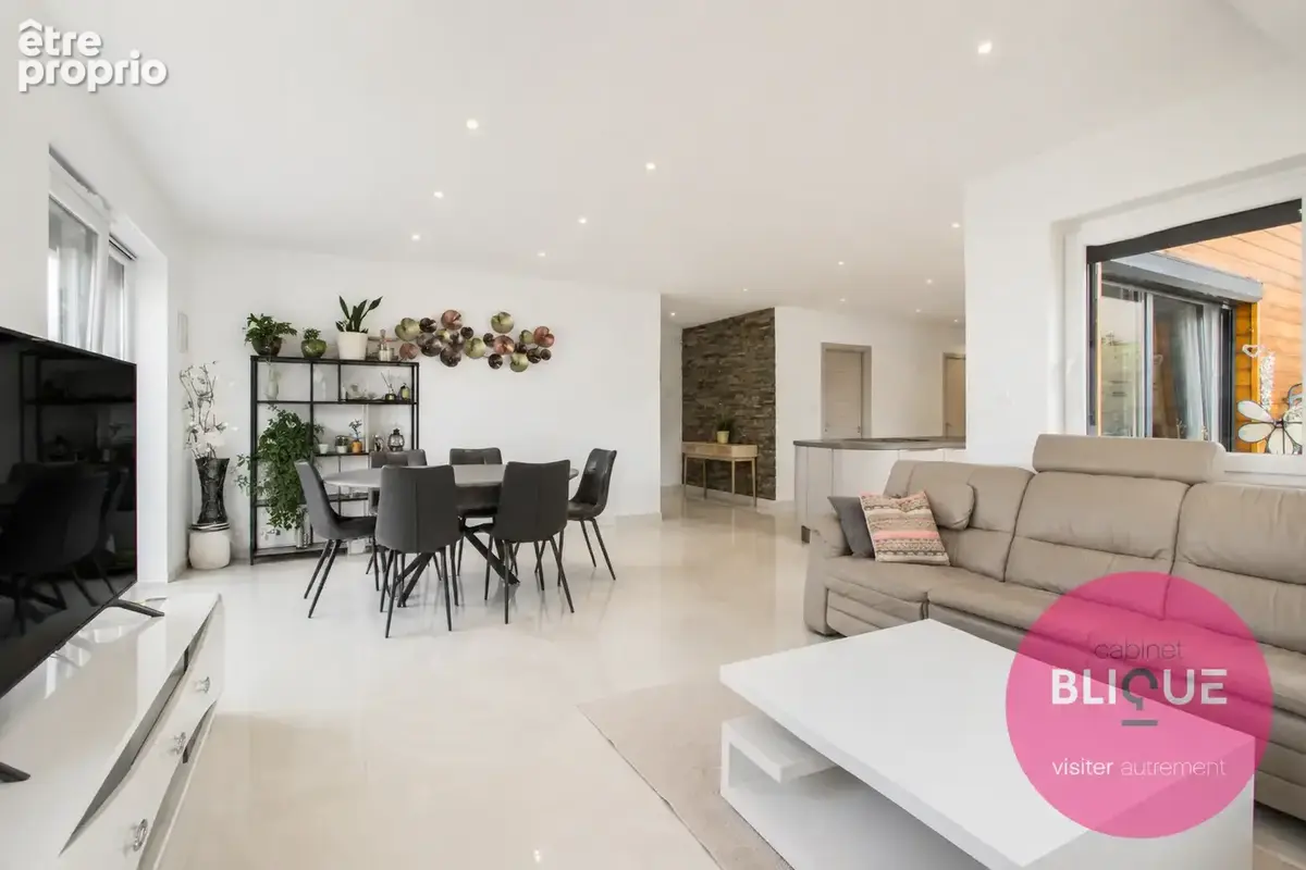 125 m2 de plain-pied, et 2 000 m2 pour prendre l’air - photo 6
