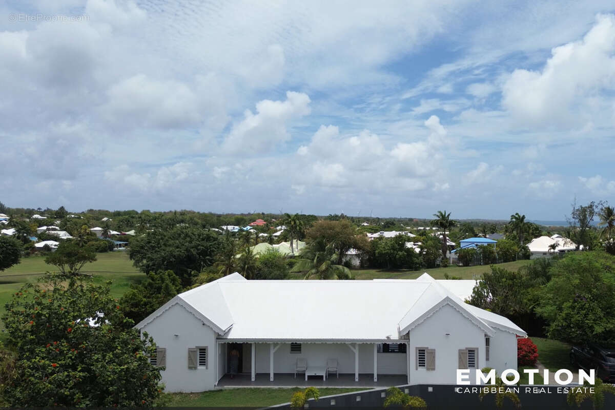 Maison à SAINT-FRANCOIS