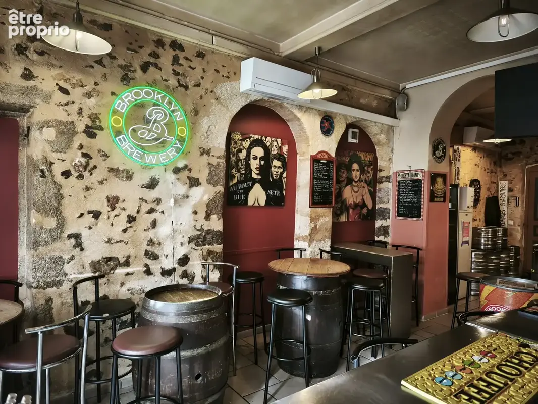Fond de commerce mythique BAR Au Bout D'La Rue à Sète - photo 2