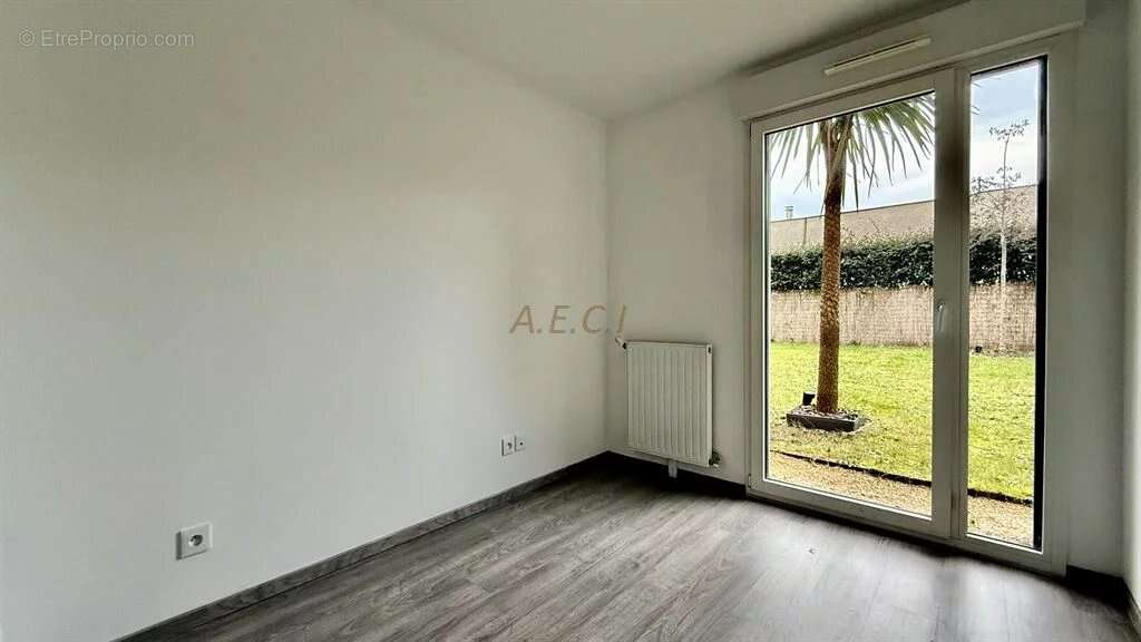 Appartement à COLOMBES