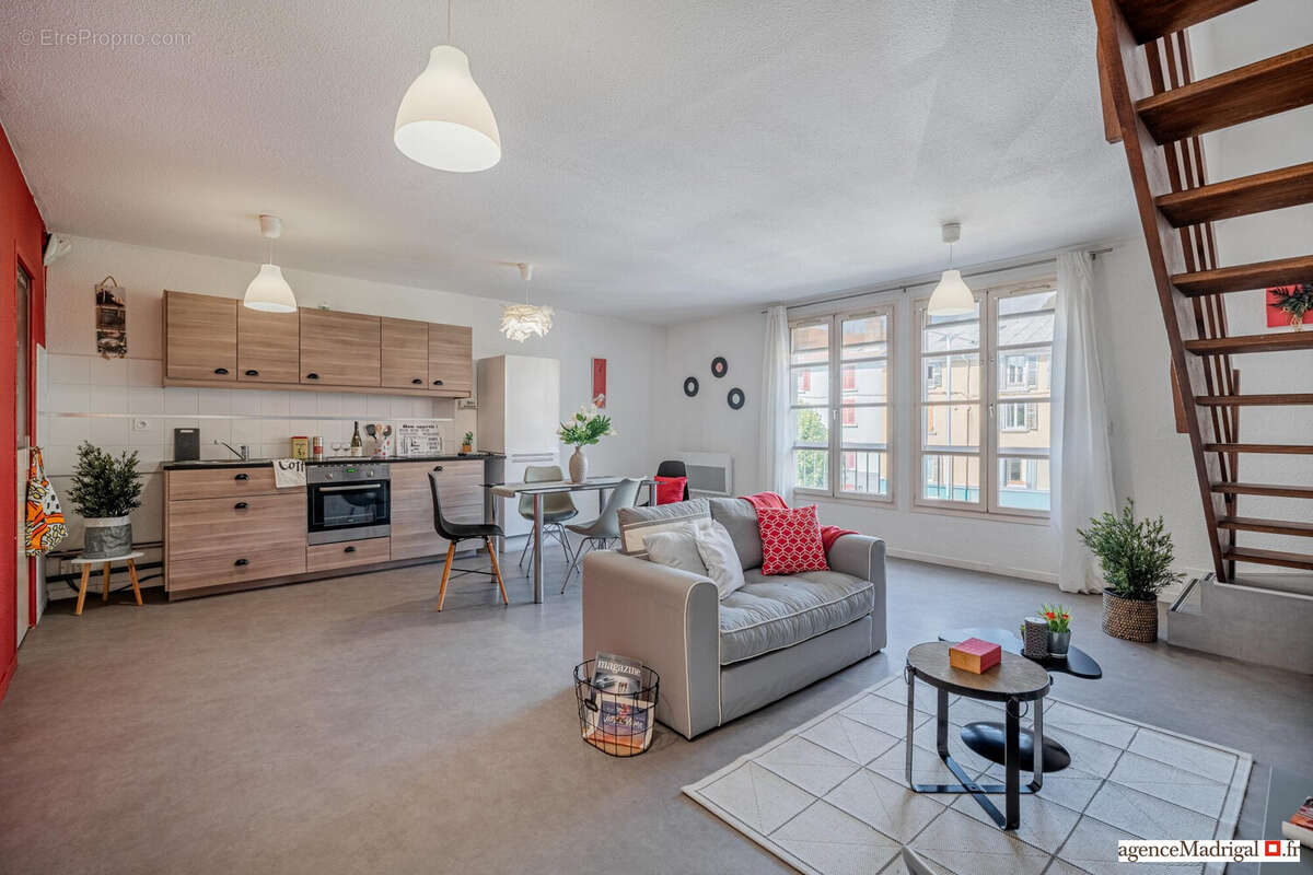 Appartement à VOIRON