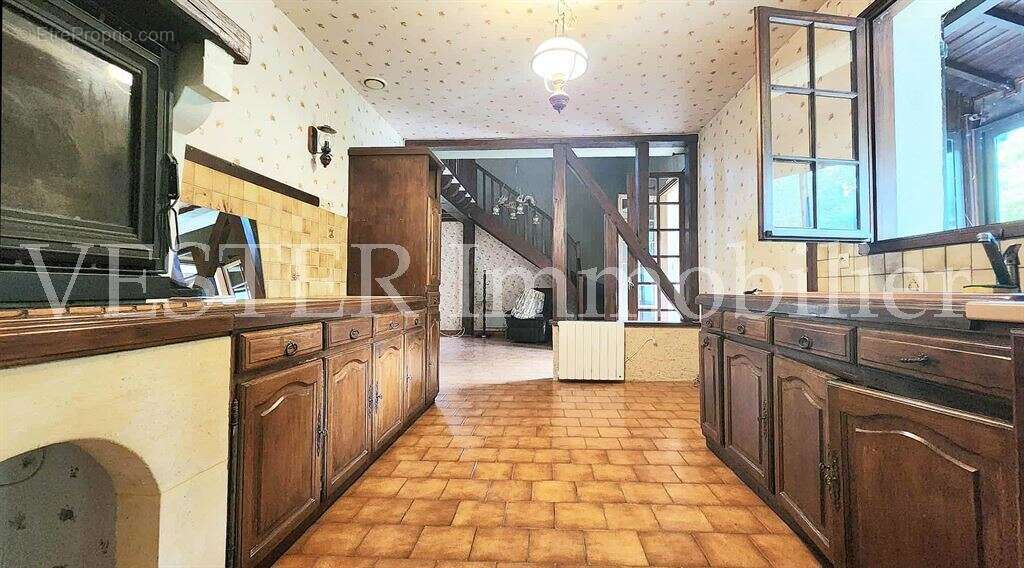 Maison à SAINT-LAURENT-DES-HOMMES