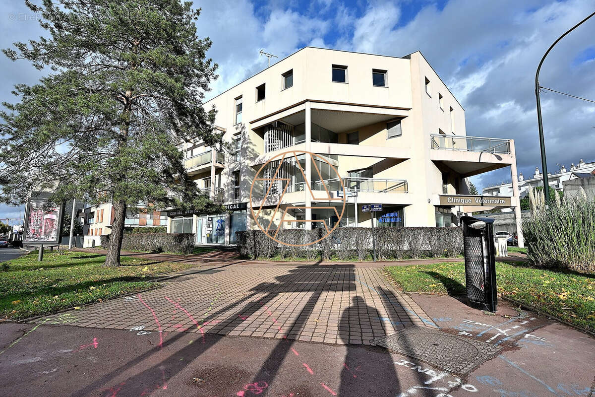 Appartement à SAINT-MAUR-DES-FOSSES