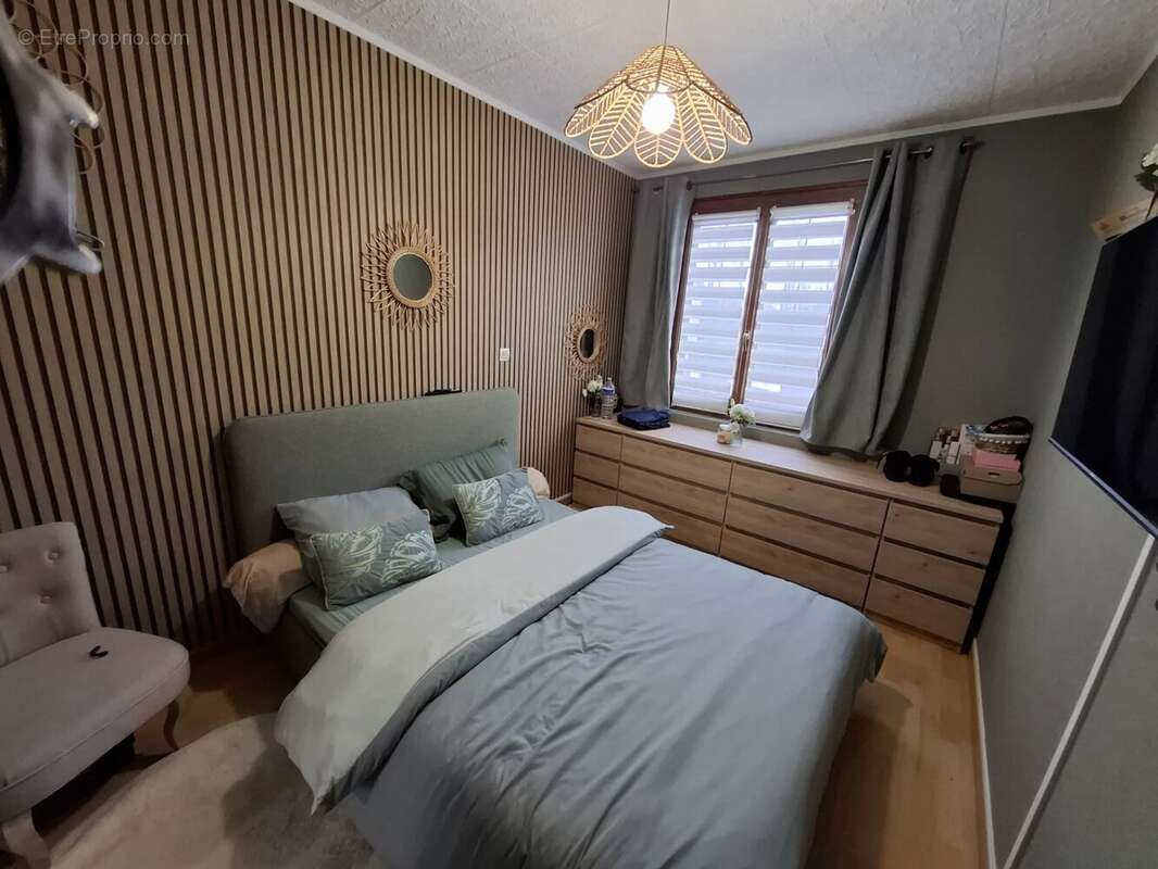 Maison à FEUQUIERES