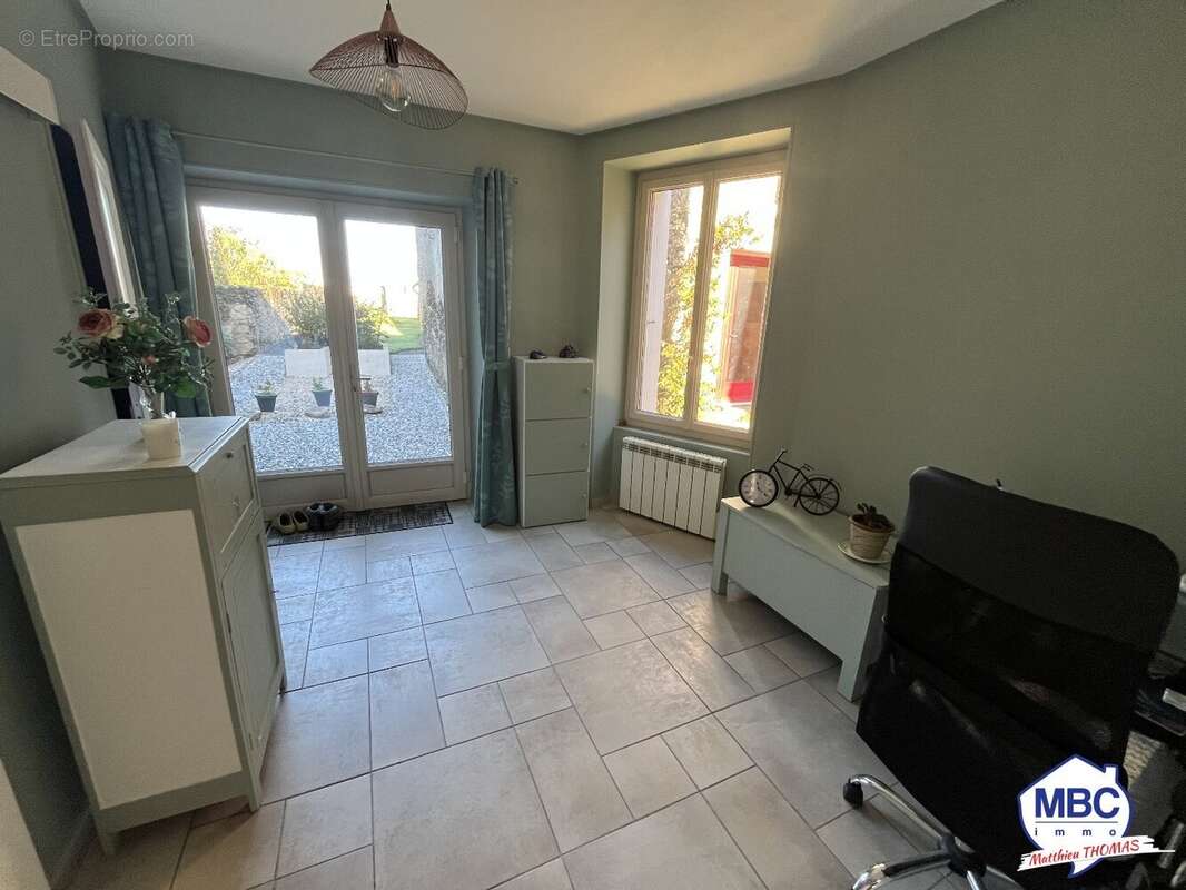 Maison à SAINT-FLORENT-LE-VIEIL