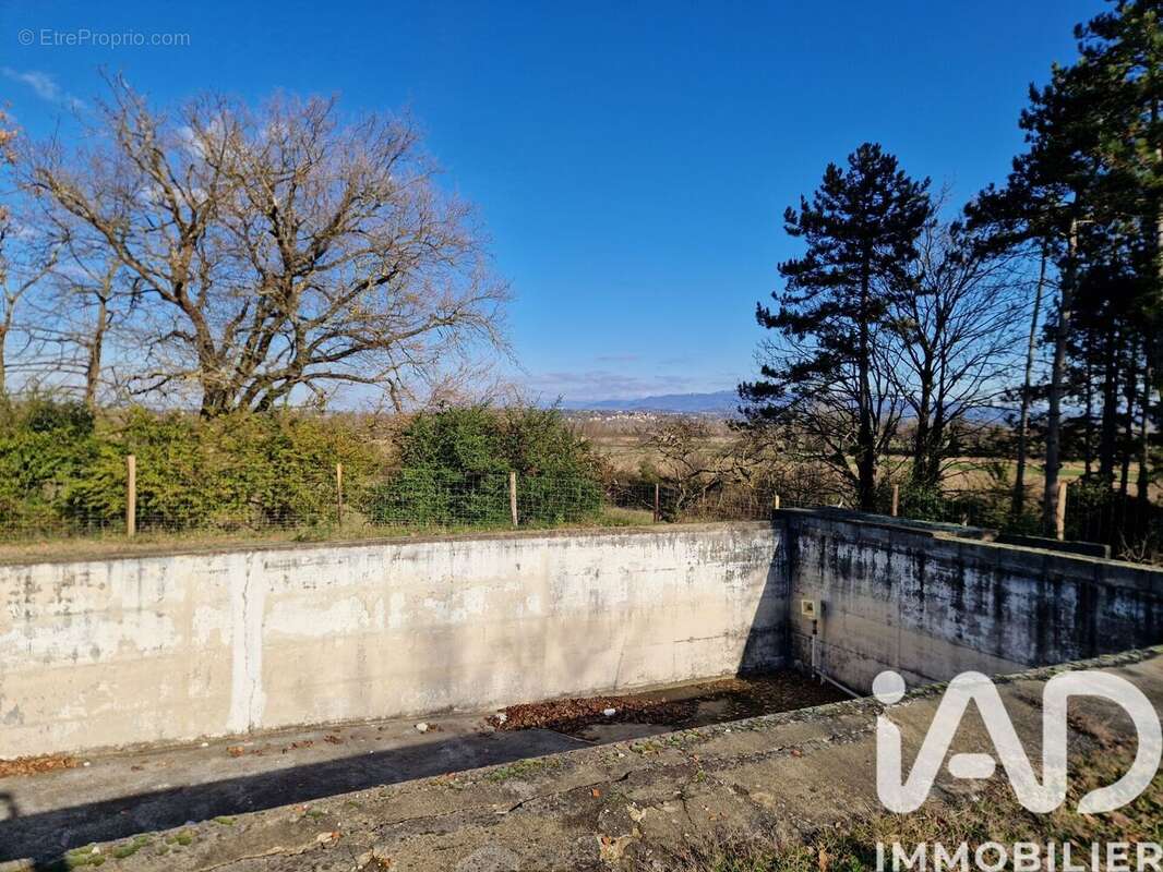 Maison 100 m² à Grane  - photo 2
