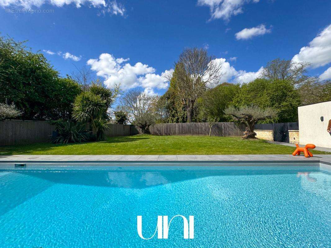 Maison à SAINT-CONTEST