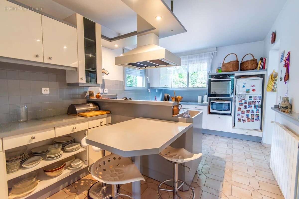 Maison 130 m² à Montmorency  - photo 8