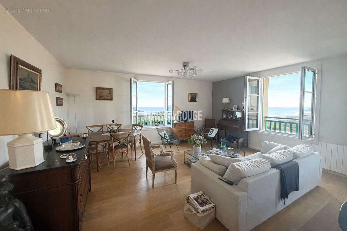 Appartement T3 vue mer à vendre à Saint-Malo Intra-Muros - photo 2