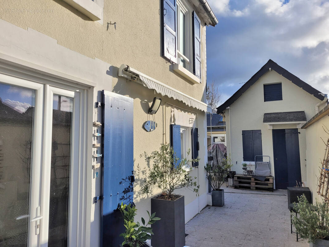 Maison à CABOURG