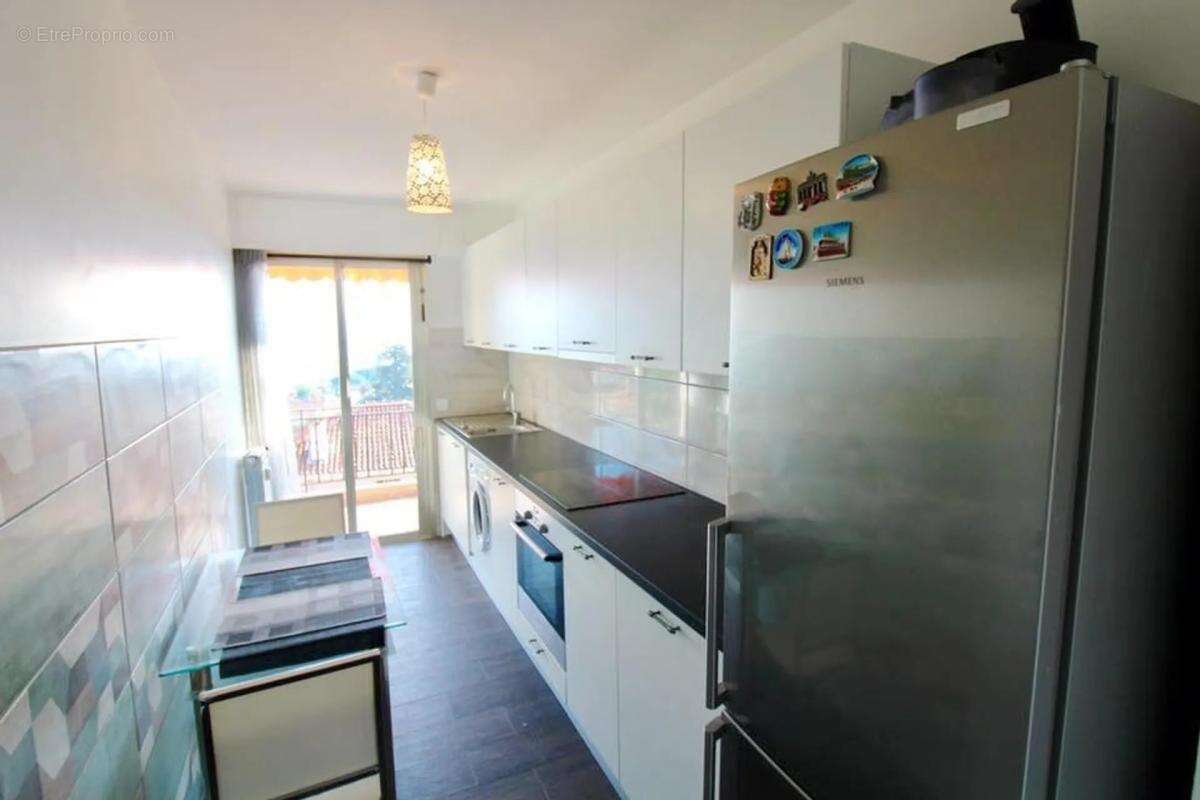 Appartement à ROQUEBRUNE-CAP-MARTIN