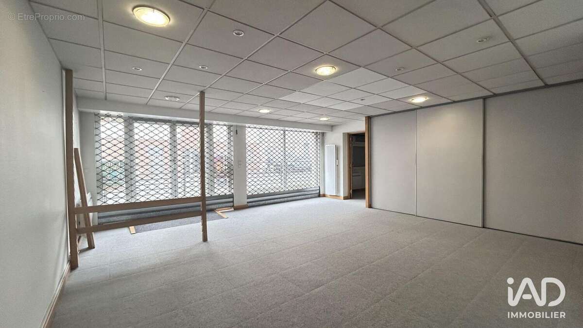 Photo 2 - Commerce à PAU