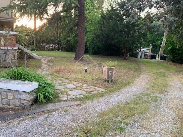 Maison à ROSNY-SUR-SEINE