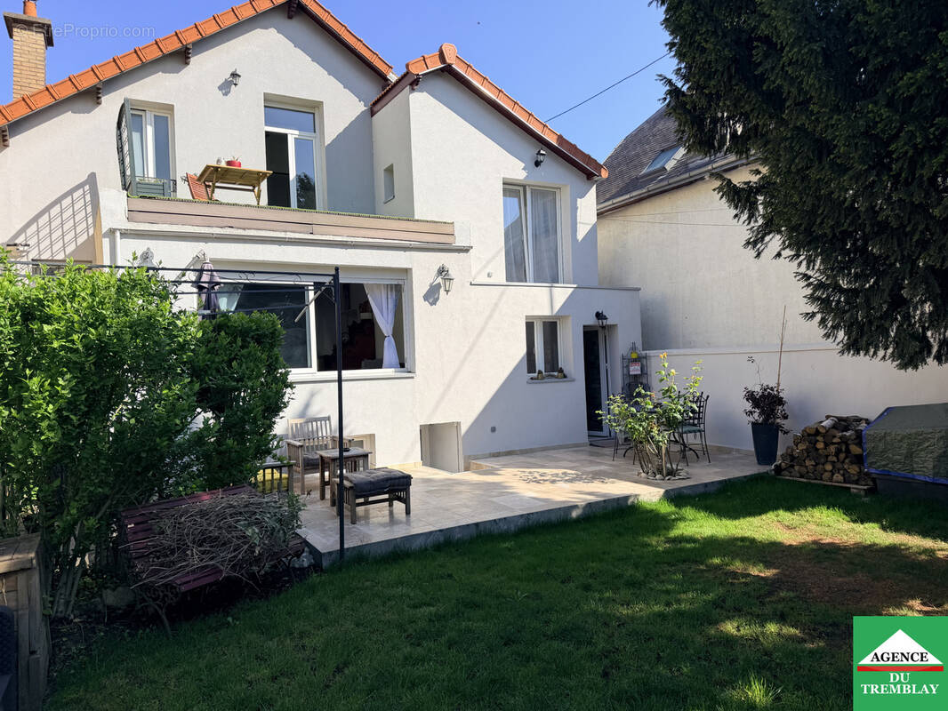 Maison à CHAMPIGNY-SUR-MARNE