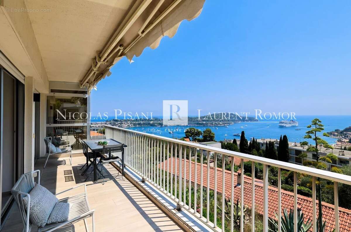EXCLUSIVITE - Villefranche-sur-Mer – Dernier étage avec toit terrasse et vue mer panoramique - photo 5