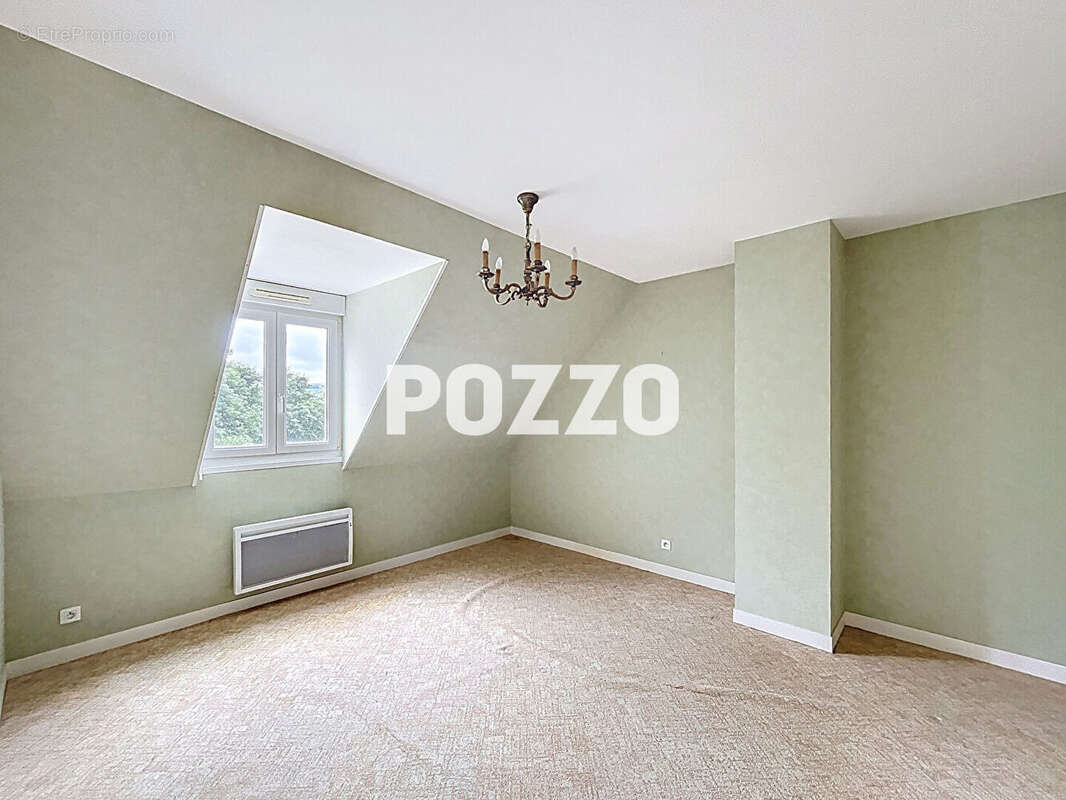 Maison à SAINT-SEVER-CALVADOS