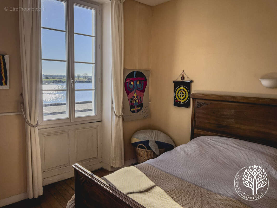 Maison à TONNAY-CHARENTE