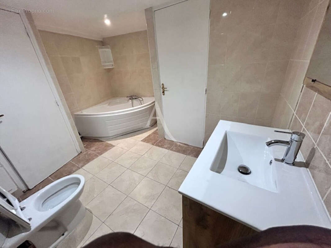 Maison à LE BOURGET