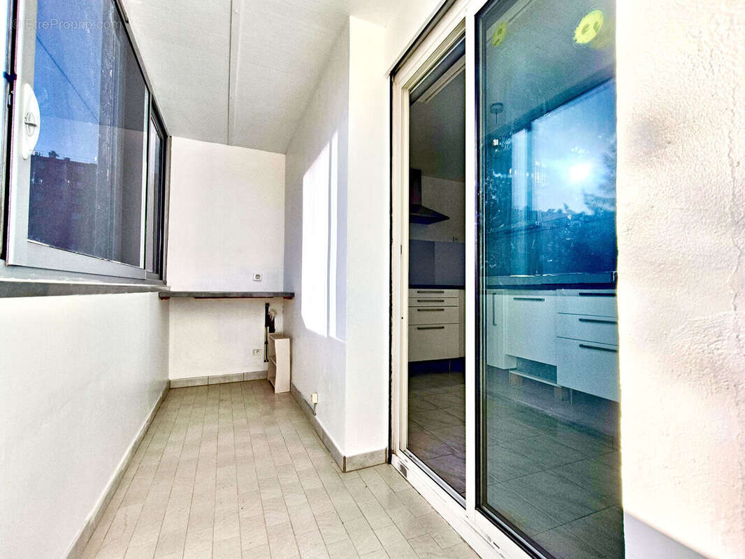 Appartement à MARSEILLE-15E