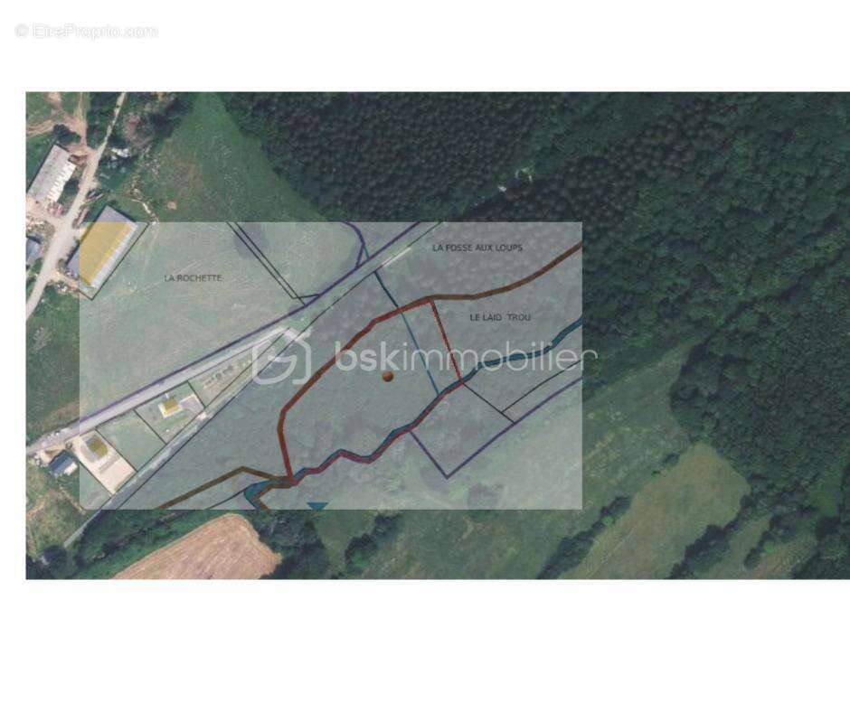 Terrain à POURU-AUX-BOIS