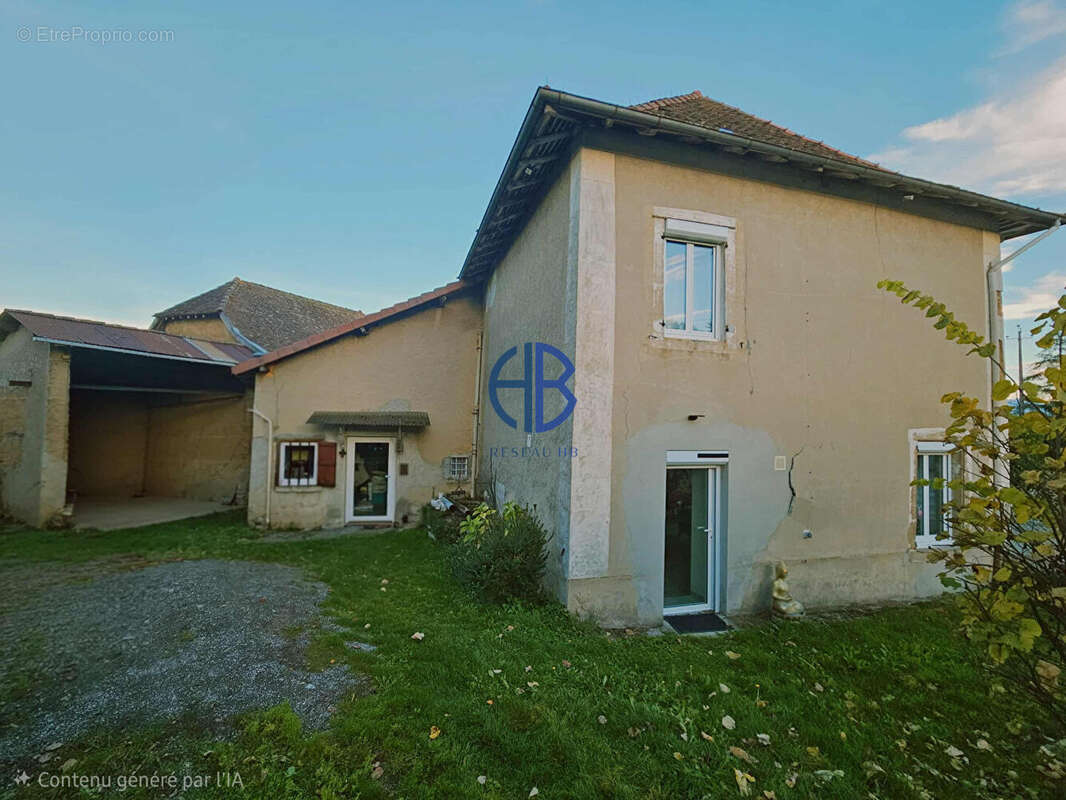 Maison à DOLOMIEU