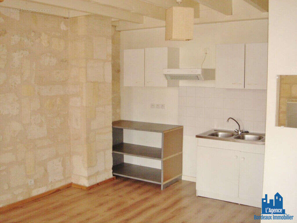 Appartement à BORDEAUX