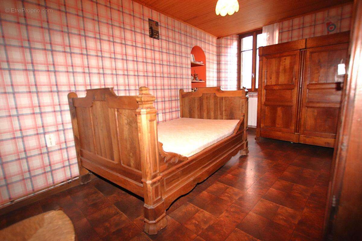 Maison à SAINT-AFFRIQUE