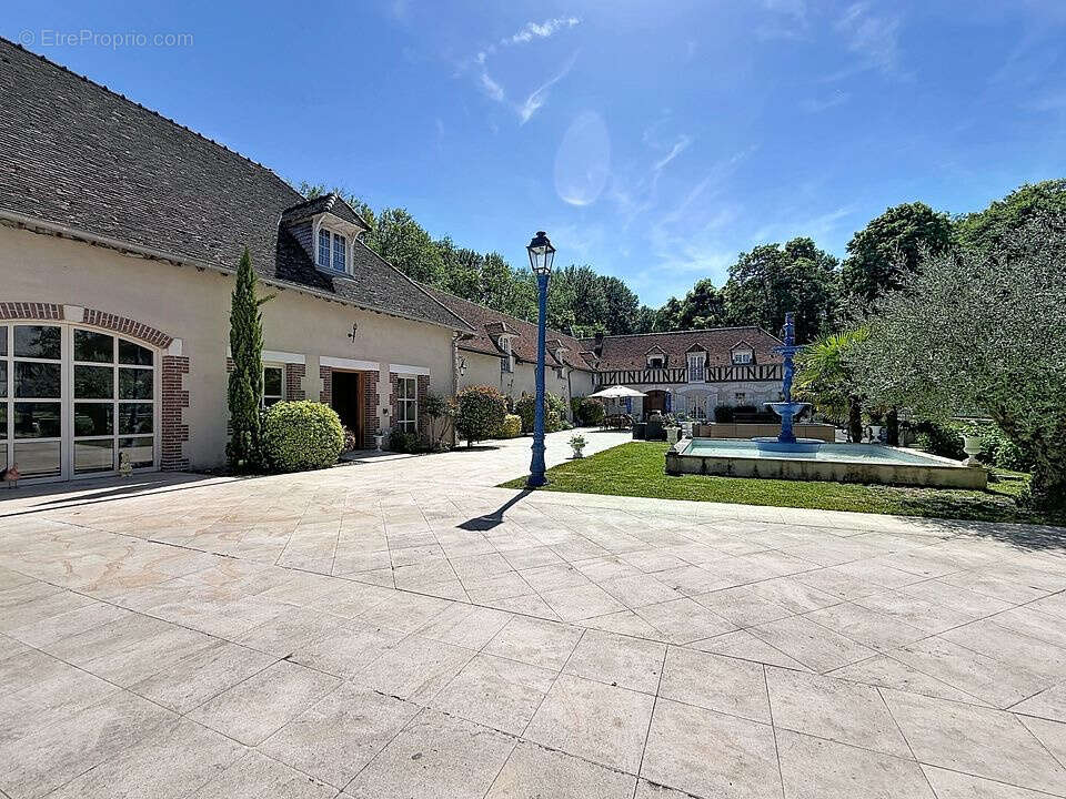 Maison à ROSIERES-PRES-TROYES