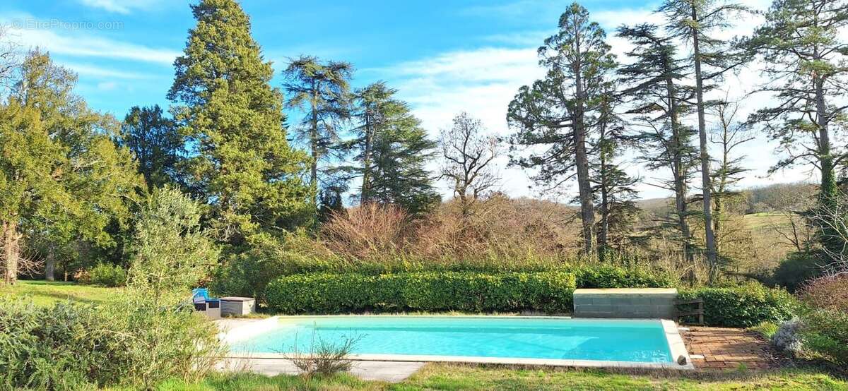 piscine - Maison à AUCH