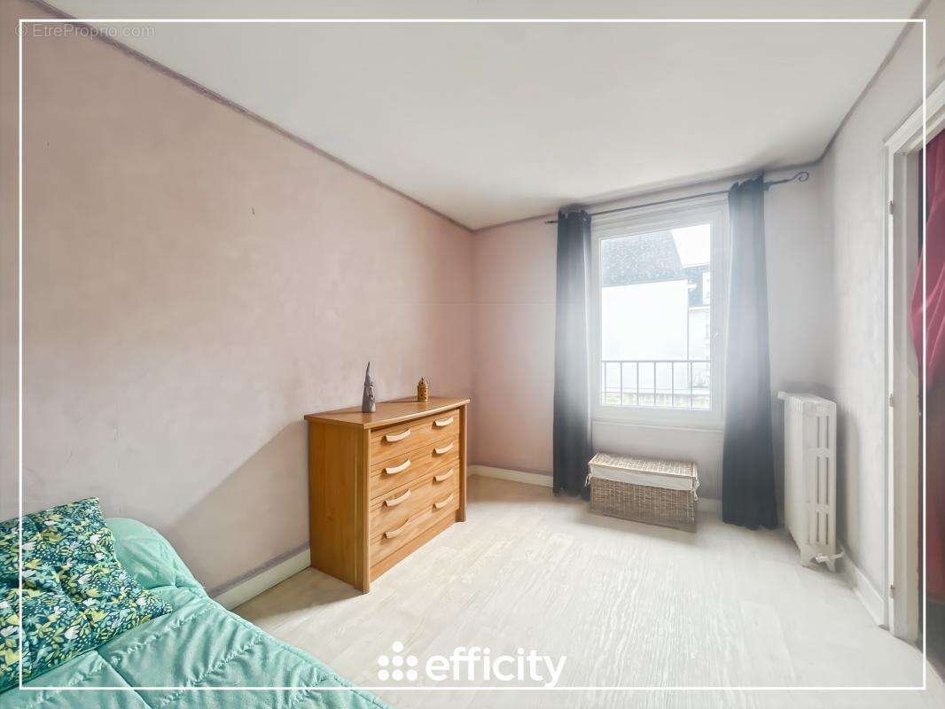 Maison à GRETZ-ARMAINVILLIERS