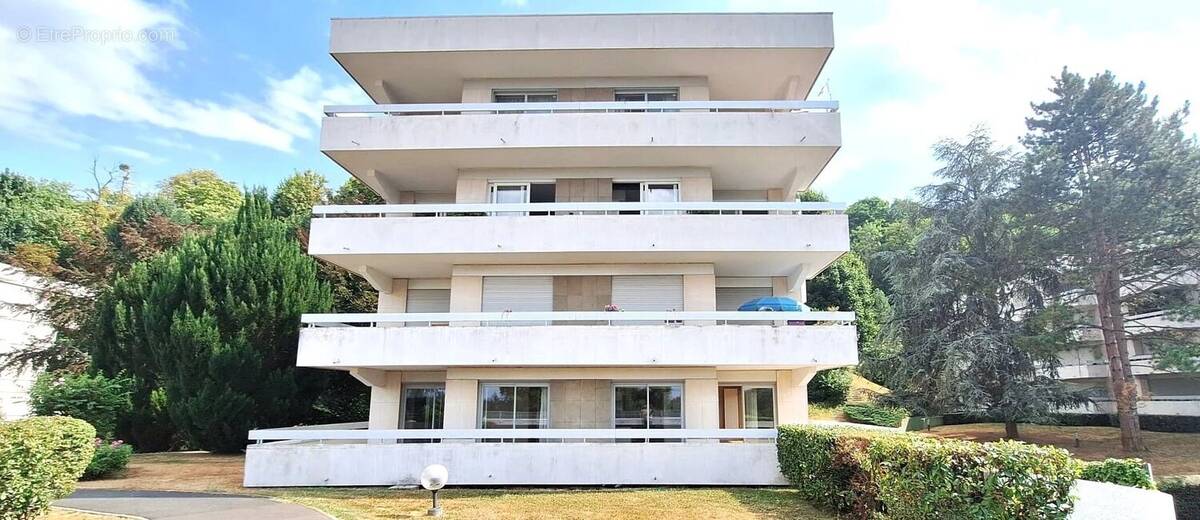 Appartement à BOUGIVAL